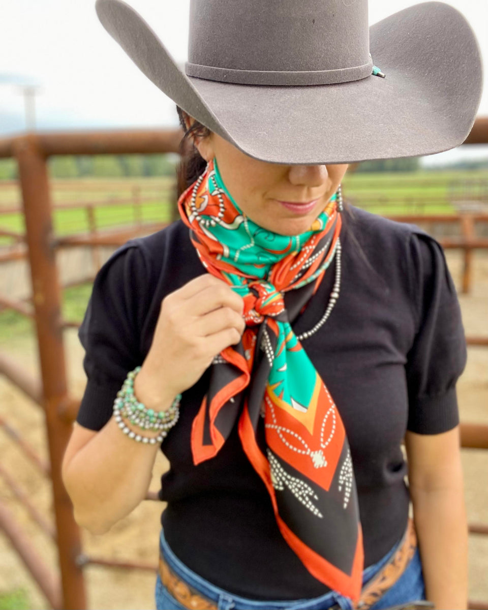 Buckaroo Square Knot Tutorial – Gilliland H&C WIld Rags