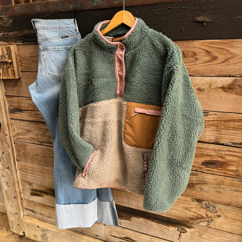 STS Color Block Sherpa Pullover